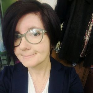 Meet your Posher, Ashley